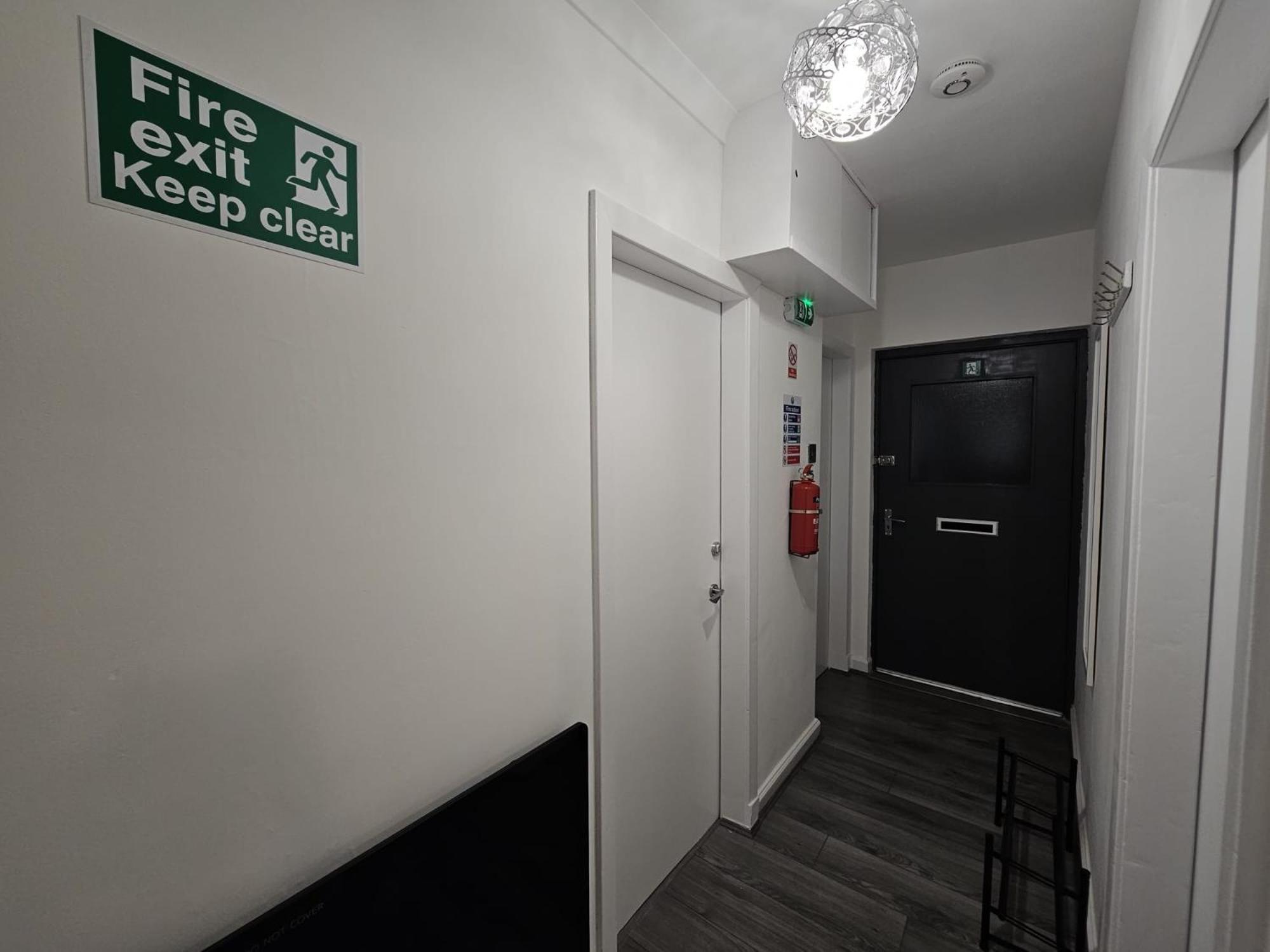 Regina Apartment In Φορτ Γουίλιαμ Εξωτερικό φωτογραφία