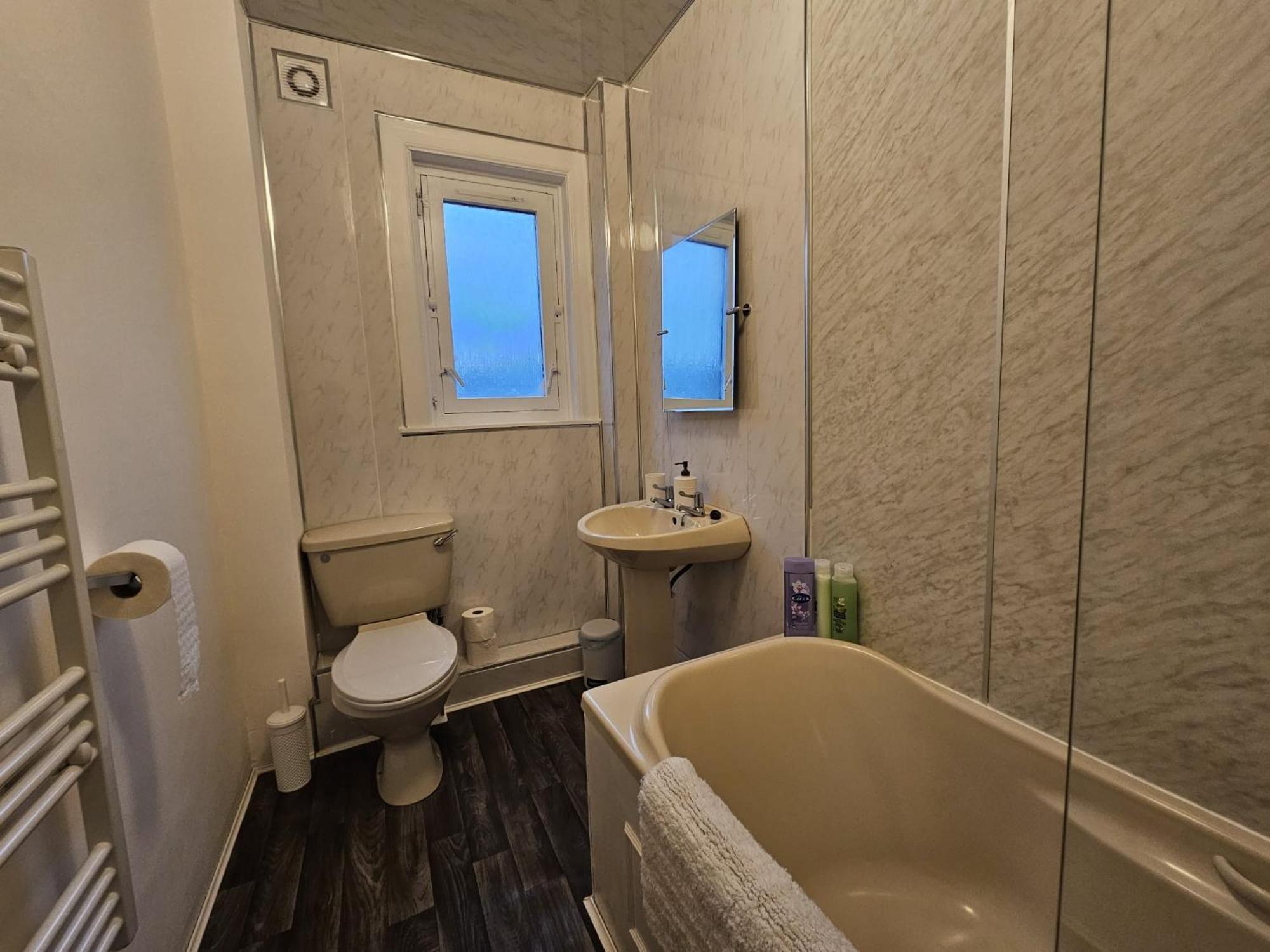 Regina Apartment In Φορτ Γουίλιαμ Εξωτερικό φωτογραφία