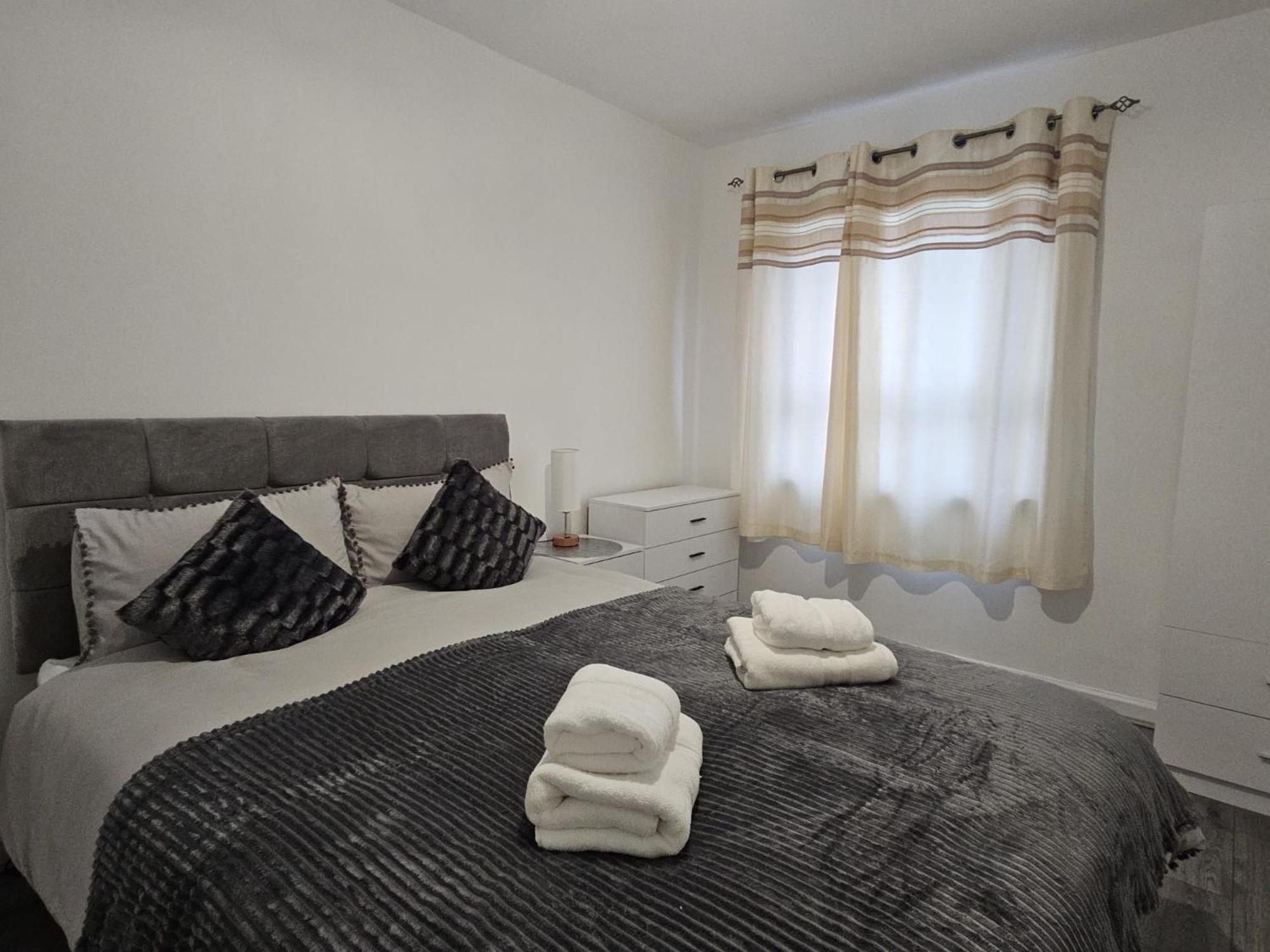 Regina Apartment In Φορτ Γουίλιαμ Εξωτερικό φωτογραφία