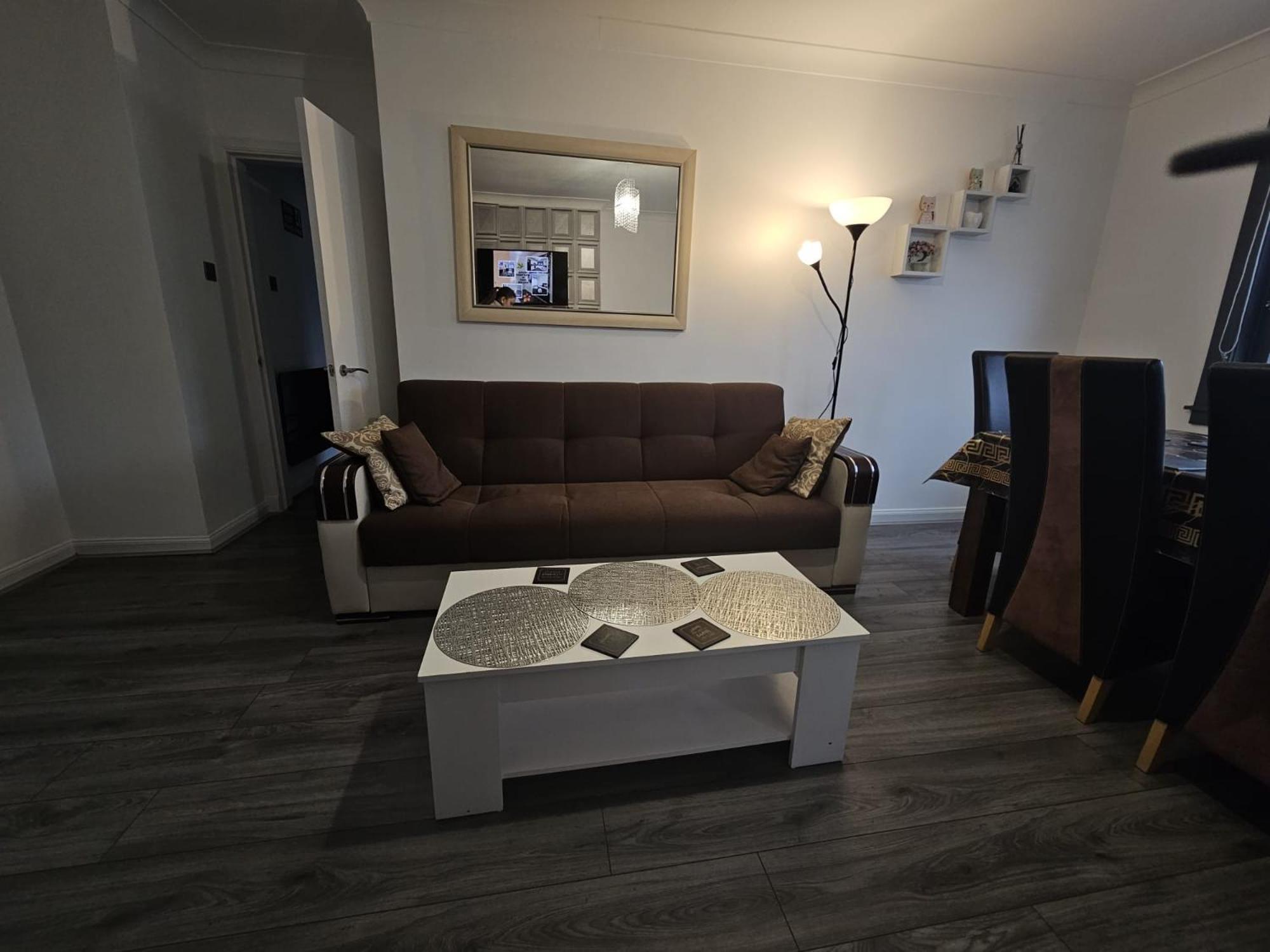 Regina Apartment In Φορτ Γουίλιαμ Εξωτερικό φωτογραφία